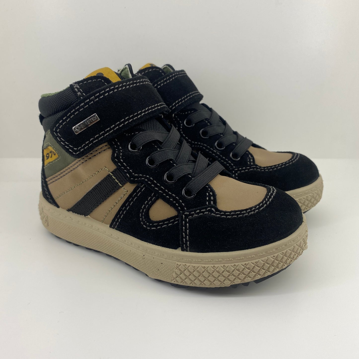 6886633 - GMEGoretex