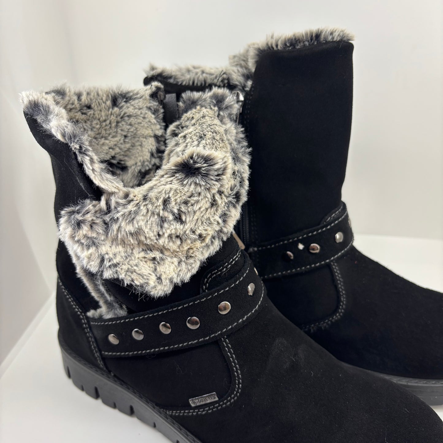 8866811 - FGEGoretex