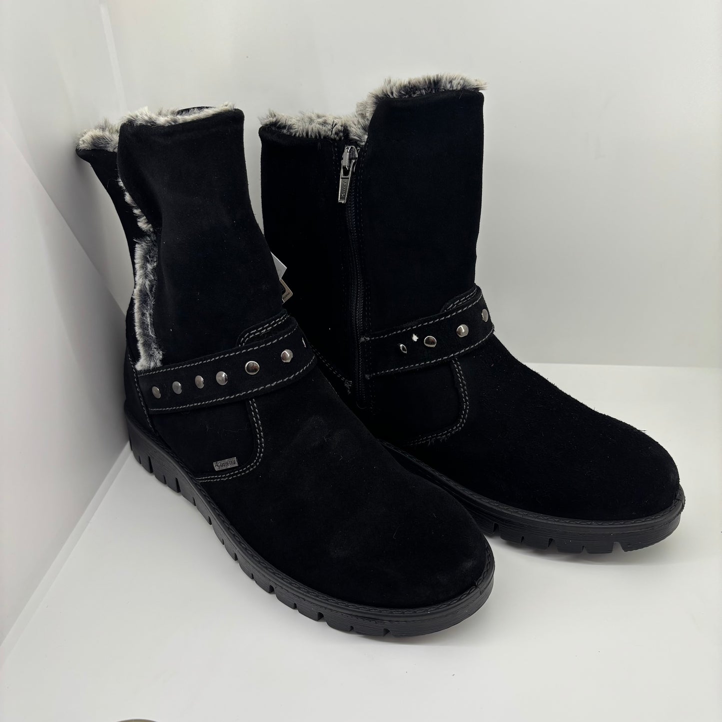 8866811 - FGEGoretex